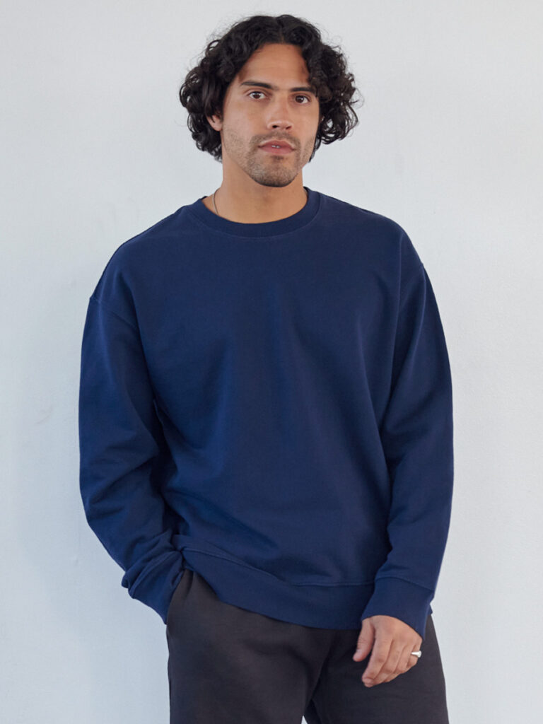 Cotton classic fit long sleeve crew neck sweatshirt