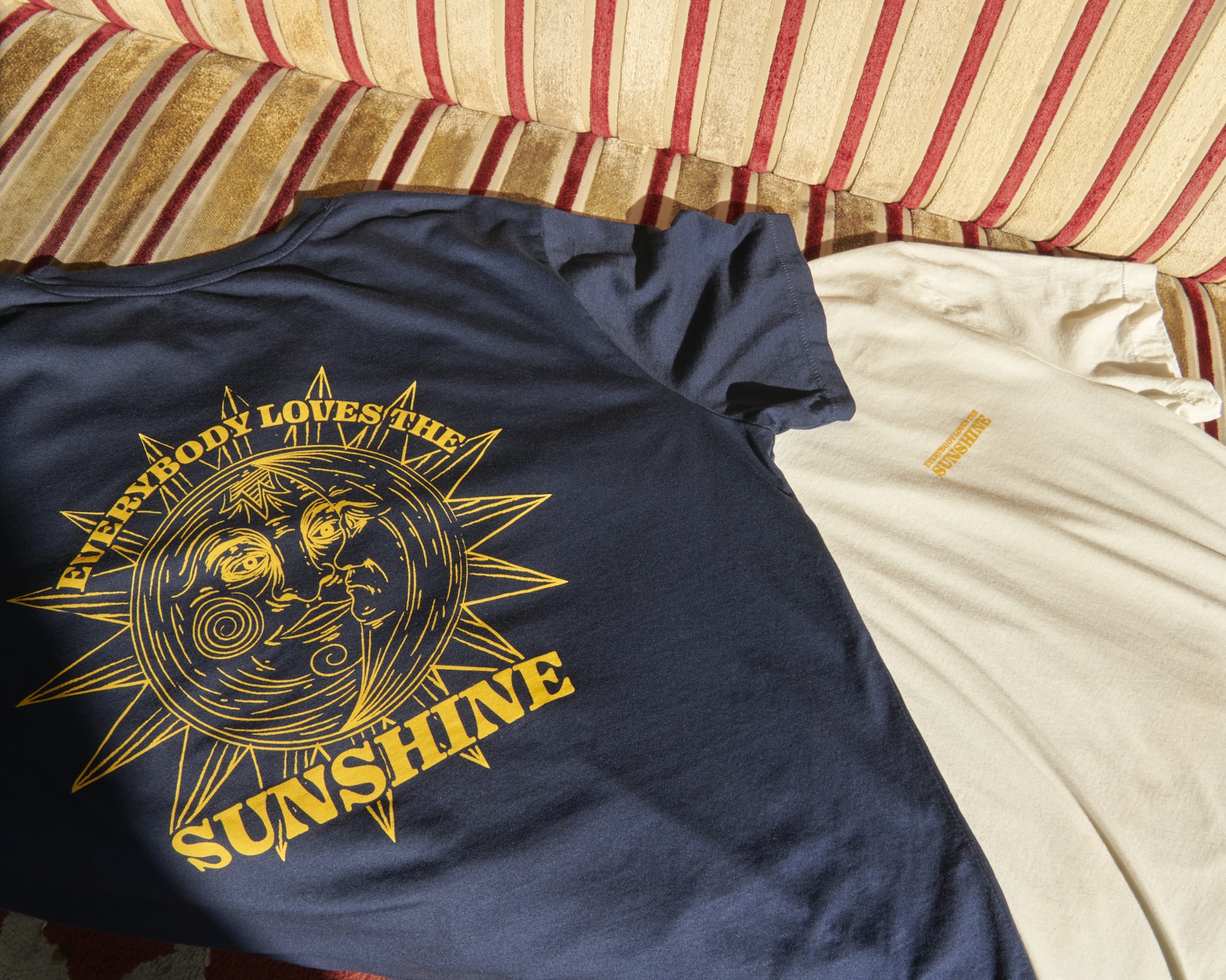 Men & Women Everybody Loves The Sunshine Tees